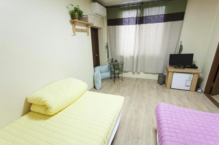 Danaharu Guesthouse จอนจู ภายนอก รูปภาพ